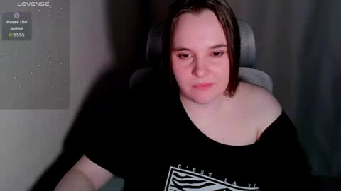 noir_ember_ online show from July 2026 08:52:02 PM