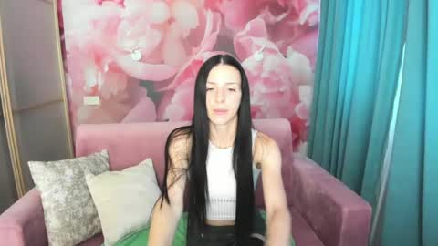 NoirDiva online show from July 2026 06:09:02 AM