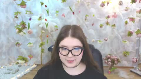 noirwhisper online show from May 2026 03:25:01 AM