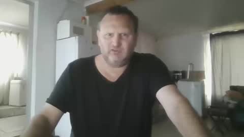 Nollie online show from October 2025 05:02:02 AM