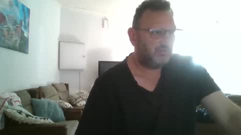 Nollie online show from November 2025 06:01:01 AM