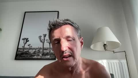 Snapshot of nolo34 chatting on December 2025 12:58:02 PM nolo34 online show from December 2025 12:58:02 PM