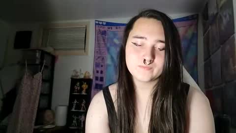 Snapshot of nonbinarybeauty20 chatting on January 2025 08:10:01 AM nonbinarybeauty20 online show from January 2025 08:10:01 AM