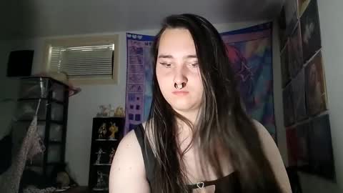 Snapshot of nonbinarybeauty20 chatting on February 2025 08:09:01 PM nonbinarybeauty20 online show from February 2025 08:09:01 PM