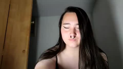 Snapshot of nonbinarybeauty20 chatting on September 2025 06:53:02 PM nonbinarybeauty20 online show from September 2025 06:53:02 PM