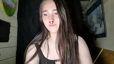 Snapshot of nonbinarybeauty20 chatting on March 2026 09:35:01 AM nonbinarybeauty20 online show from March 2026 09:35:01 AM