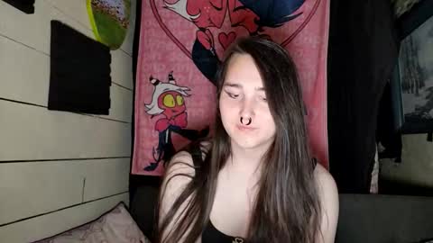Snapshot of nonbinarybeauty20 chatting on May 2026 08:42:01 AM nonbinarybeauty20 online show from May 2026 08:42:01 AM