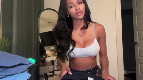 NoodsOverNudes online show from July 2026 02:51:01 AM