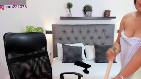 Nora online show from March 2025 05:57:01 AM