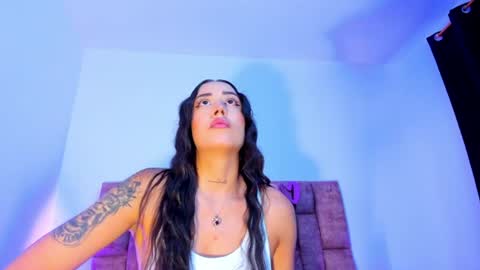 Nora Da Silva online show from June 2026 06:21:02 PM
