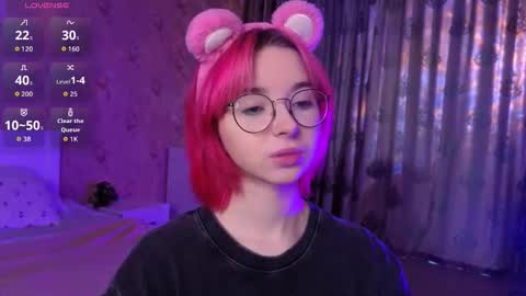 Snapshot of nora_failure chatting on September 2025 10:04:01 AM Nora Failure online show from September 2025 10:04:01 AM