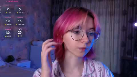 Snapshot of nora_failure chatting on October 2025 06:11:02 AM Nora Failure online show from October 2025 06:11:02 AM