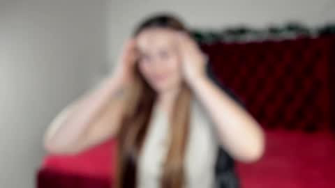 Snapshot of norafoxes chatting on December 2025 05:25:01 AM NoraFoxes online show from December 2025 05:25:01 AM