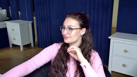 Snapshot of norafoxes chatting on January 2026 03:39:01 PM NoraFoxes online show from January 2026 03:39:01 PM