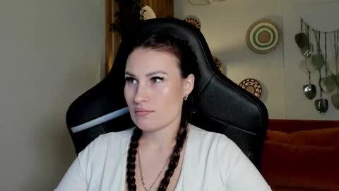 Snapshot of norafoxes chatting on January 2026 05:34:02 AM NoraFoxes online show from January 2026 05:34:02 AM