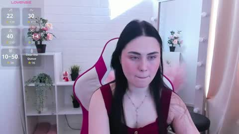 Snapshot of noralumi chatting on April 2026 05:43:02 AM Nora online show from April 2026 05:43:02 AM