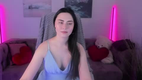 Nora online show from May 2026 05:48:02 AM