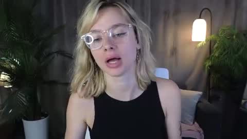 Nora online show from July 2026 07:22:01 AM