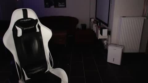 Snapshot of nordhh chatting on October 2025 05:51:01 AM Neuling online show from October 2025 05:51:01 AM