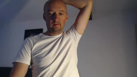 nordicrunner76 online show from July 2026 08:23:01 AM