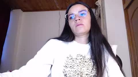 Snapshot of noreen_ chatting on July 2026 11:23:02 PM noreen_ online show from July 2026 11:23:02 PM
