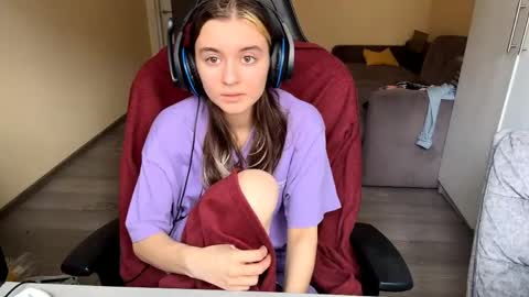 Elena online show from April 2026 08:08:01 AM