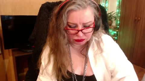 Snapshot of norma_gin chatting on February 2025 01:43:01 AM miss Tress online show from February 2025 01:43:01 AM