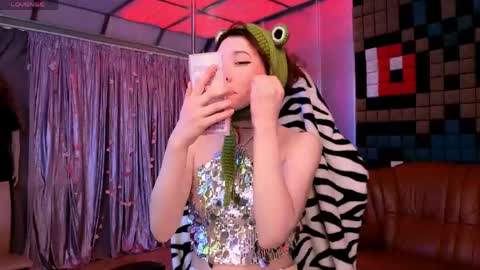 northern_moon online show from May 2026 08:22:01 AM