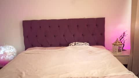 Tina online show from January 2025 09:08:01 AM