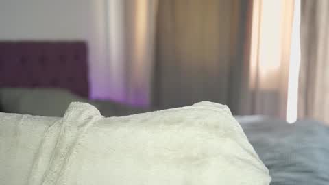 Tina online show from September 2025 10:15:01 AM