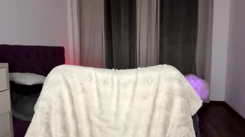 Tina online show from November 2025 02:21:01 AM