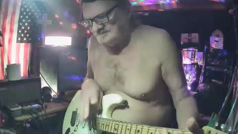 notflamingfart online show from October 2025 04:35:02 AM