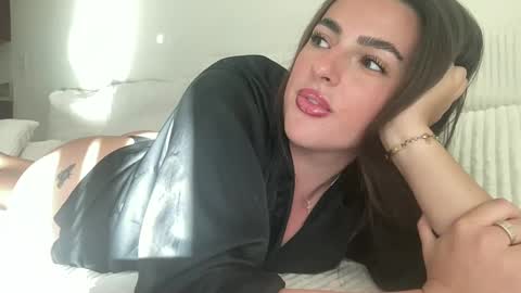 nellyxoxo online show from September 2025 09:53:01 PM