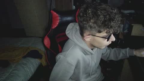 NotSpace   online show from December 2024 05:33:02 PM