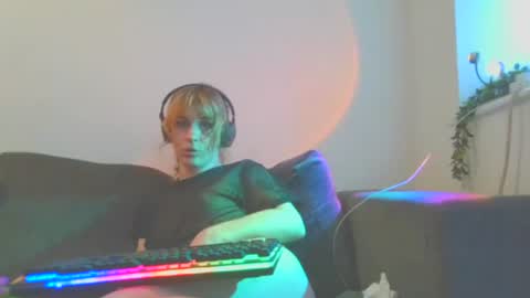 Lucy online show from June 2026 04:50:02 AM