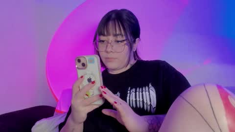 Snapshot of nova_gara chatting on February 2026 08:14:02 PM s online show from February 2026 08:14:02 PM