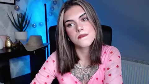 Nova online show from October 2025 05:52:02 AM