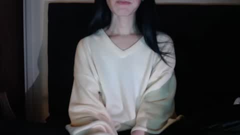 Snapshot of novafrey chatting on November 2025 09:30:01 AM Olivia online show from November 2025 09:30:01 AM