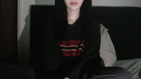 Olivia online show from May 2026 01:05:02 PM