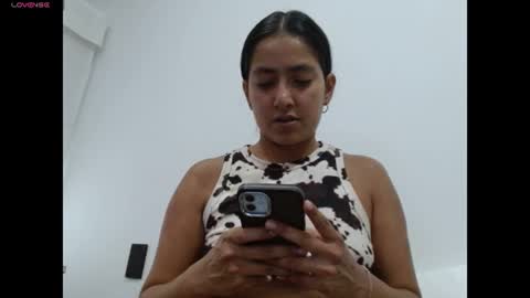 novaperotti online show from June 2026 10:58:02 PM