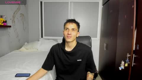 Snapshot of noxx_stark chatting on September 2025 03:06:02 AM Noxx online show from September 2025 03:06:02 AM