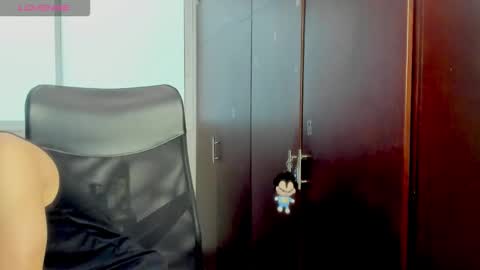 Snapshot of noxx_stark chatting on January 2026 05:18:01 PM Noxx online show from January 2026 05:18:01 PM