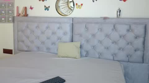 NubesNubladas online show from January 2026 03:54:01 AM