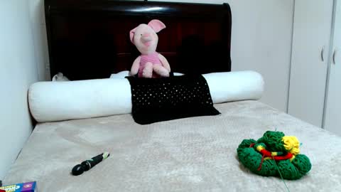 Nubiangiggles online show from November 2025 06:30:02 PM