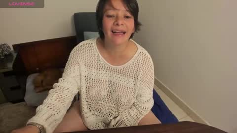 Snapshot of nuit_rose chatting on February 2025 07:51:02 AM nuit_rose online show from February 2025 07:51:02 AM