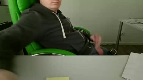 Snapshot of numlove chatting on December 2024 02:05:02 PM Slave for Mistress and Master online show from December 2024 02:05:02 PM