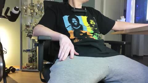 Snapshot of numlove chatting on October 2025 02:48:01 PM Slave for Mistress and Master online show from October 2025 02:48:01 PM