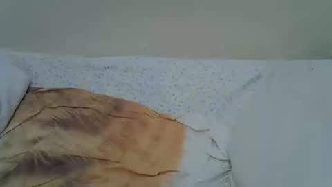 nunu_40 online show from February 2026 05:42:02 PM