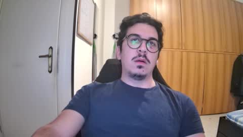 nuotatore90 online show from February 2026 05:33:01 PM