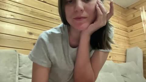 Snapshot of nursedoll chatting on October 2025 04:27:01 PM Ema online show from October 2025 04:27:01 PM